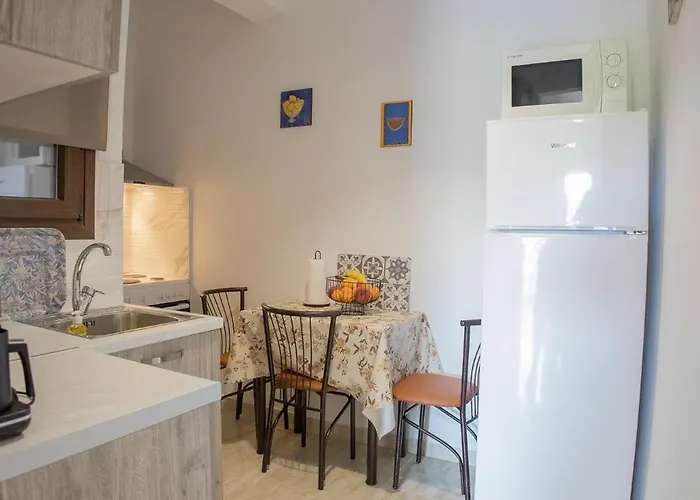 Gatzea Eden Garden * Kato Gatzea