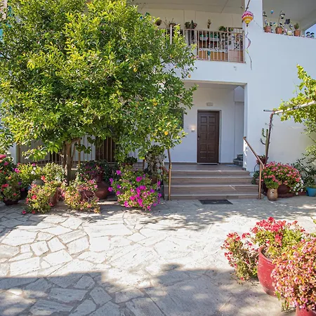 Gatzea Eden Garden * Като-Гацеа