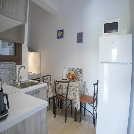 Gatzea Eden Garden - Family Deluxe Apartment Kato Gatzea