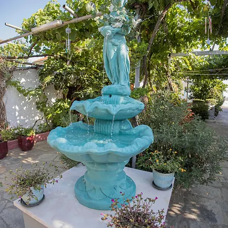 Апартаменты Gatzea Eden Garden Като-Гацеа