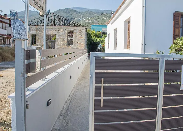 Gatzea Eden Garden * Kato Gatzea